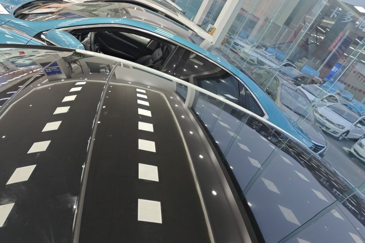 福特 福克斯 2020款 三厢 EcoBoost 180 自动ST Line局部细节57