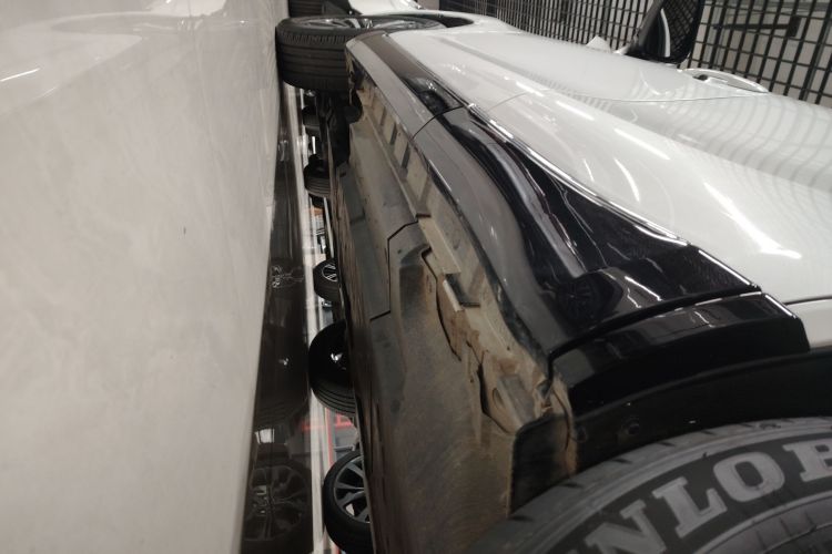 丰田 威飒 2023款 2.0L CVT两驱豪华版局部细节9002