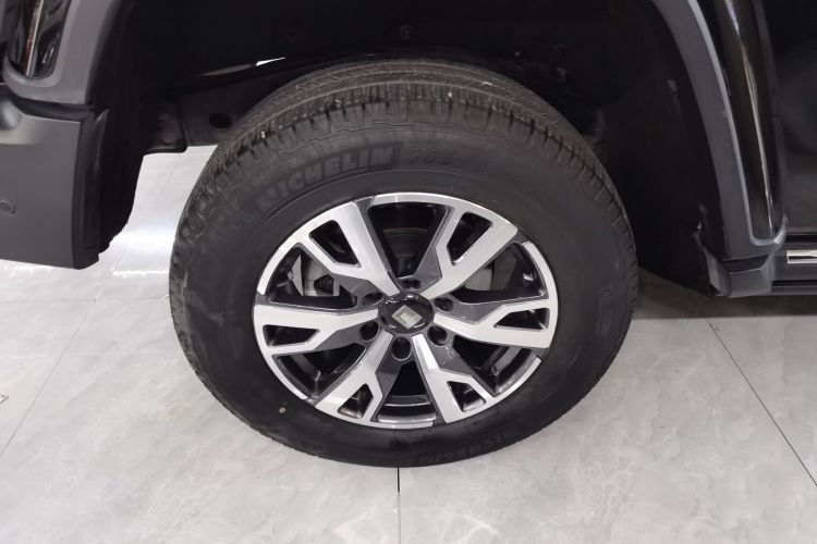 坦克300 2023款 城市版 2.0T 很有型车身外观56