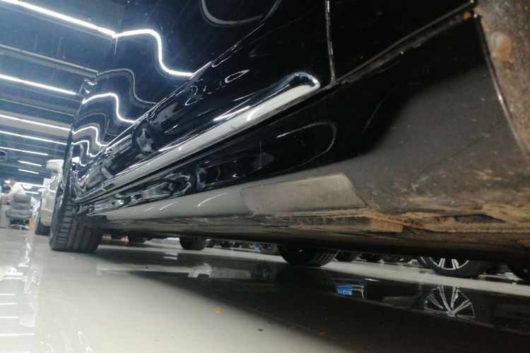 鸿蒙智行 享界S9 2024款 纯电 Ultra 四驱旗舰版局部细节9001