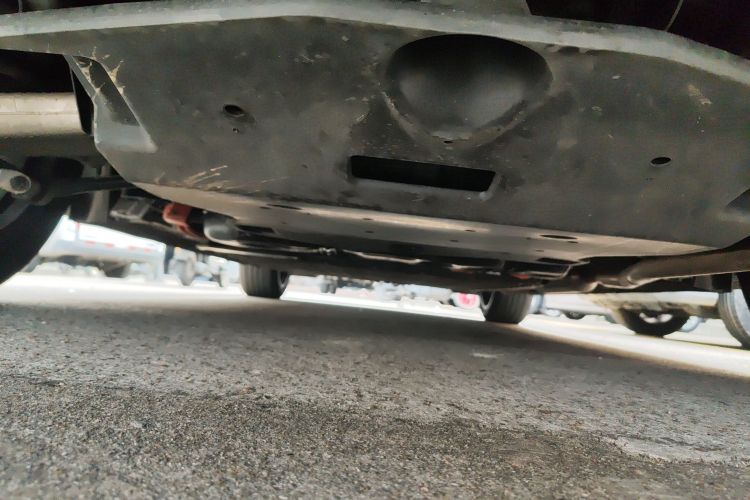 深蓝汽车 深蓝S07 2024款 215Max 乾崑智驾ADS SE增程版局部细节9009