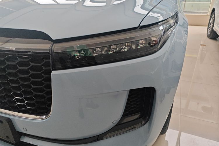 理想汽车 理想ONE 2021款 增程6座版局部细节36