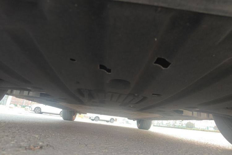 埃安 AION Y 2023款 Plus 510 乐享版局部细节9008