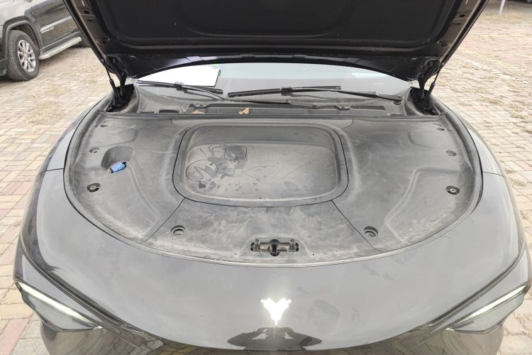 哪吒汽车 哪吒S 2024款 改款 增程 1060 Lite版机舱底盘24