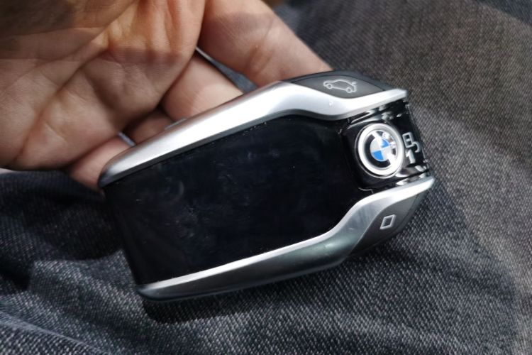 宝马7系 2019款 改款 730Li M运动套装中控内饰11