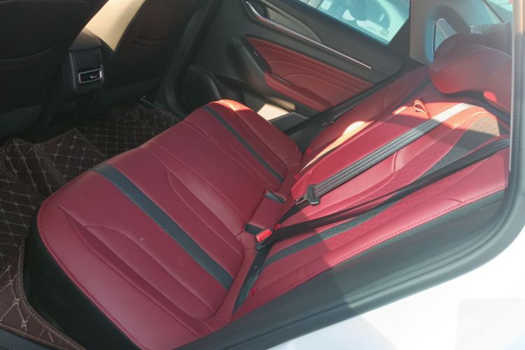 长安 逸动 2021款 PLUS 蓝鲸NE 1.4T GDI DCT旗舰型中控内饰21