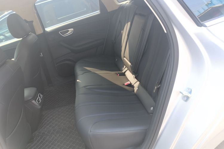 荣威D7 2025款 DMH 125km 世界冠军卓越版中控内饰21