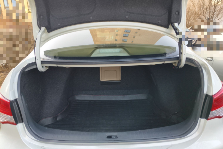 日产 轩逸 2018款 经典 1.6XE 手动舒适版中控内饰23