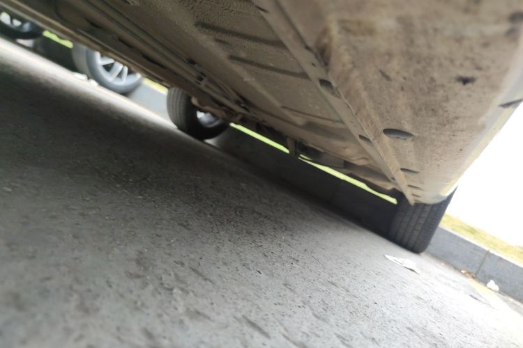 荣威350 2014款 1.5L 自动迅悦版局部细节9002