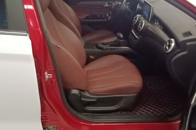 北京汽车 绅宝D50 2018款 1.5L CVT尊贵智驾版局部细节41