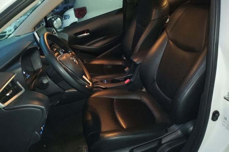 丰田 卡罗拉 2021款 1.2T S-CVT精英PLUS版局部细节19