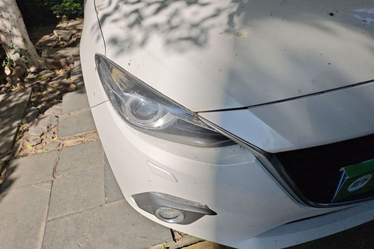 马自达3 昂克赛拉 2014款 三厢 2.0L 自动旗舰型车身外观8