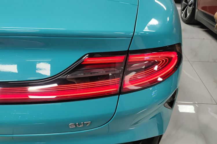 小米汽车 小米SU7 2024款 后驱超长续航高阶智驾Pro版车身外观9