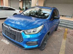 比亚迪 元新能源 2018款 EV360 智联炫酷型