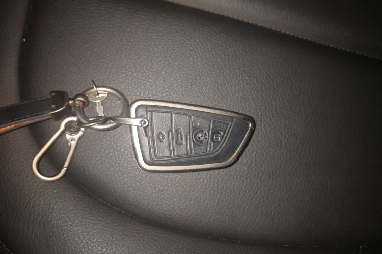 宝马X1 2018款 sDrive18Li 时尚型中控内饰11