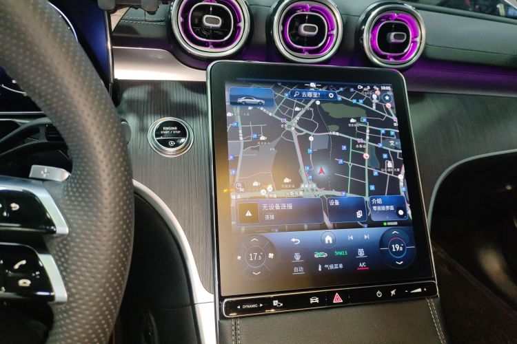 奔驰C级 2024款 C 260 L 运动版中控内饰16