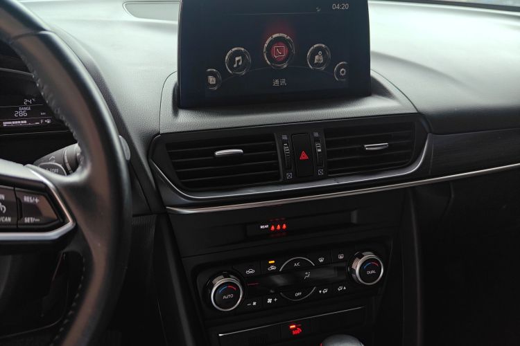 马自达CX-4 2020款 2.5L 自动两驱蓝天驾趣版局部细节16