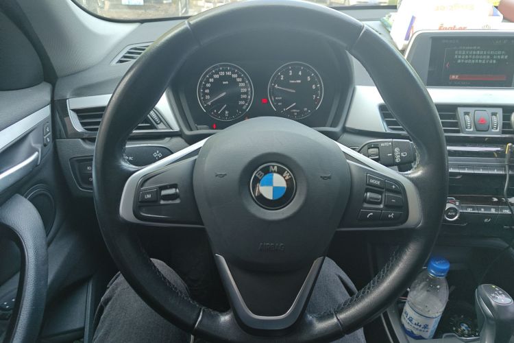 宝马X1 2018款 sDrive18Li 时尚型局部细节13