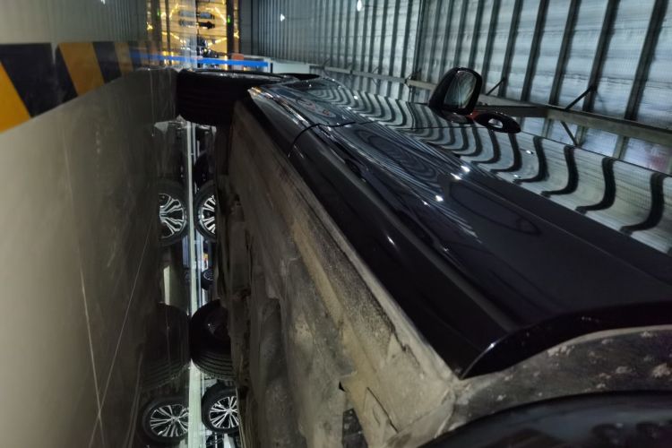 奥迪Q7 2015款 35 TFSI 进取型局部细节9002