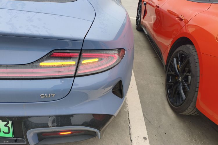 小米汽车 小米SU7 2024款 后驱长续航智驾版车身外观6006