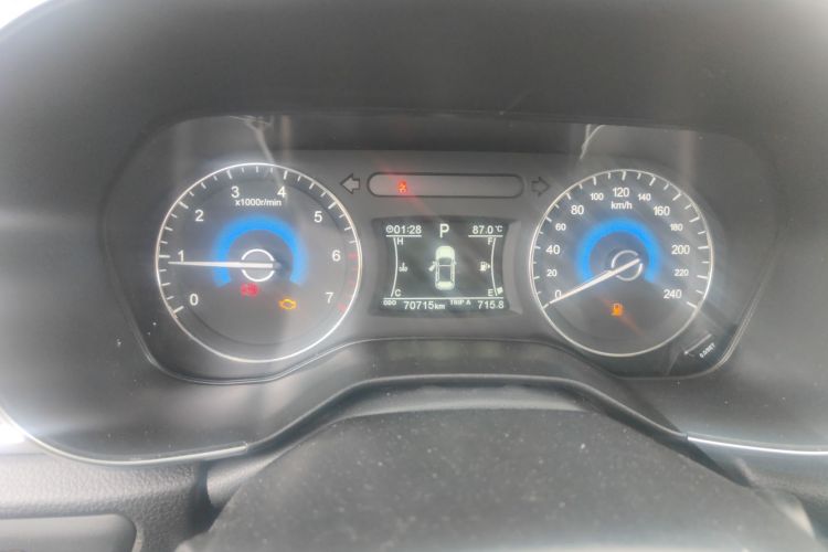 东风风光 风光580 2017款 1.5T CVT智尚型中控内饰14