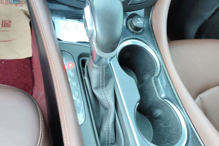 别克 昂科威 2019款 28T 四驱精英型 国V中控内饰18