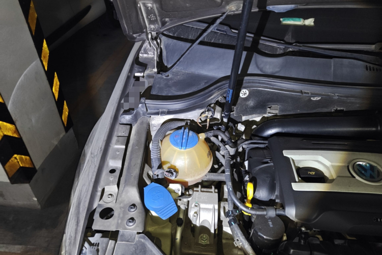 大众 迈腾 2015款 2.0TSI 尊贵型局部细节9006