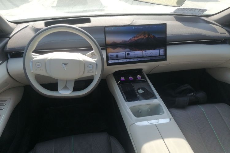 深蓝汽车 深蓝L07 2025款 230Ultra乾崑智驾ADS SE增程版中控内饰12