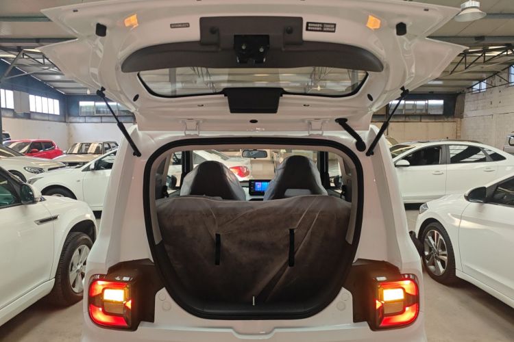 吉利银河 2024款 熊猫mini 200km 耐力熊机舱底盘23