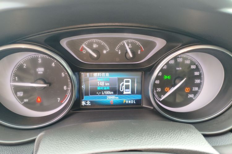 别克 昂科威 2021款 532T 两驱领先型中控内饰14