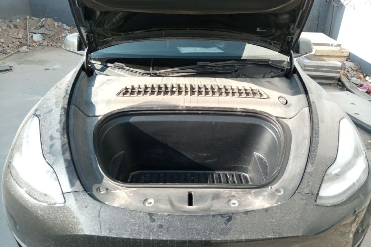 特斯拉 Model Y 2022款 改款 后轮驱动版局部细节24