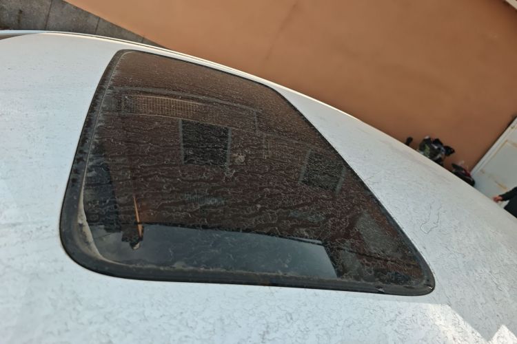 比亚迪 秦PLUS 2023款  冠军版 DM-i 120KM超越型局部细节57