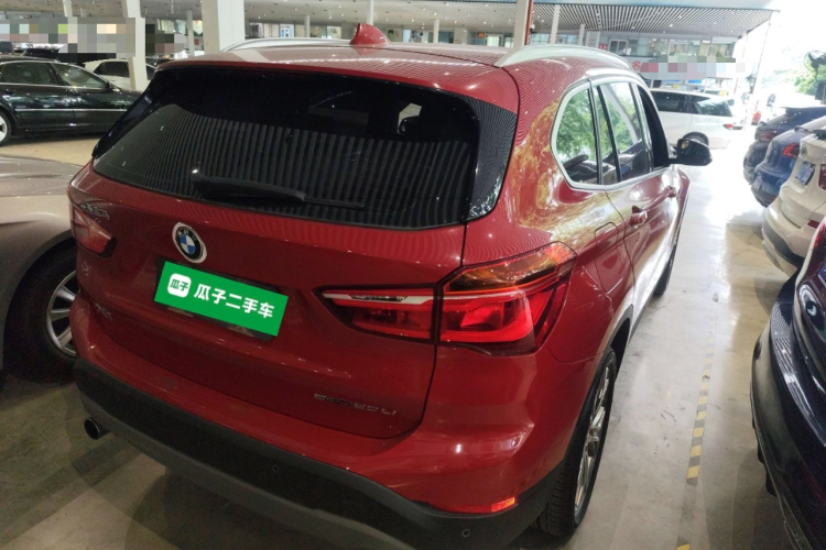 宝马X1 2019款 sDrive20Li 领先型车身外观7