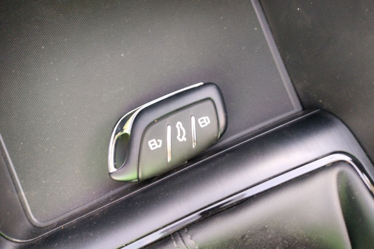 荣威i5 2023款 1.5L 手动舒享版中控内饰11