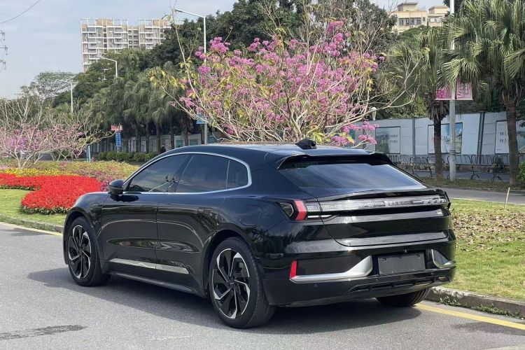 极氪001 2023款 WE版 100kWh车身外观6003