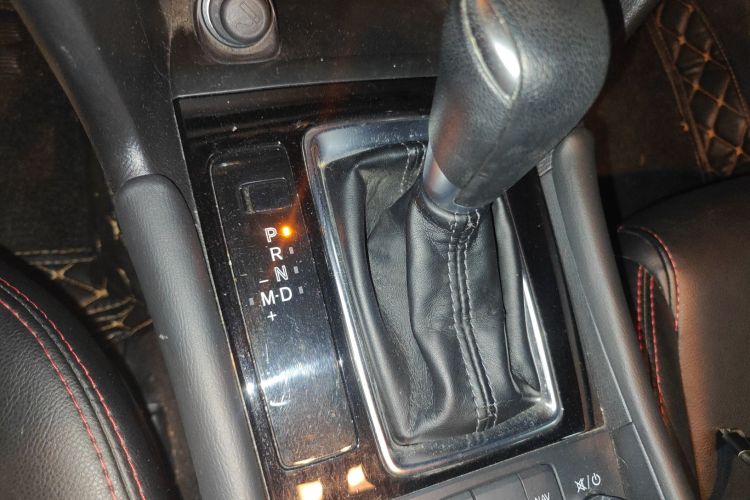 马自达3 昂克赛拉 2017款 三厢 1.5L 自动舒适型 国V中控内饰18