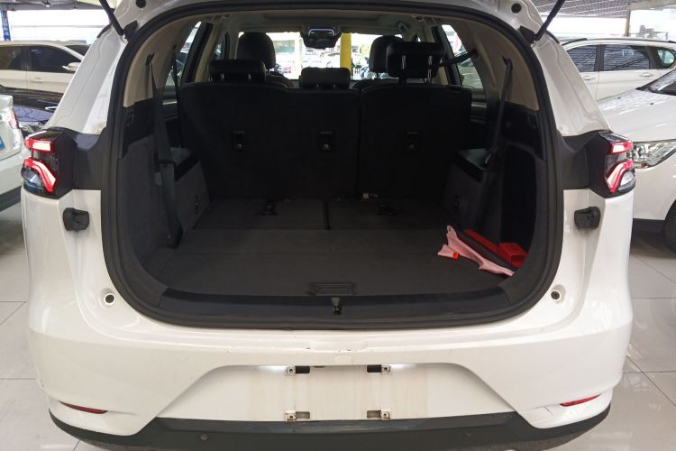 比亚迪 唐 2019款 2.0T 自动智联尊贵型 7座 国VI局部细节23