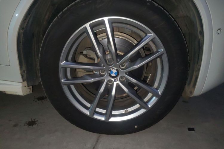 宝马X3 2020款  xDrive28i M运动套装车身外观6007