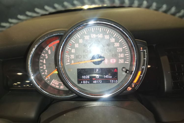 MINI 2018款 1.5T COOPER 经典派中控内饰14