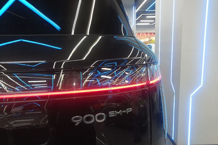 领克900 2025款 1.5T Ultra车身外观6006