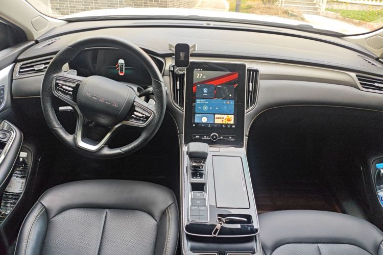 荣威i6 MAX 2020款 300TGI 自动爽酷版中控内饰12