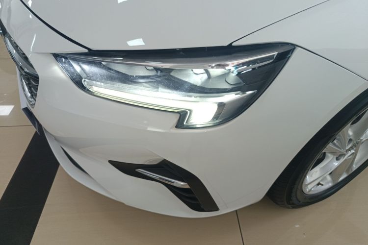 别克 君威 2020款 552T 精英型局部细节36