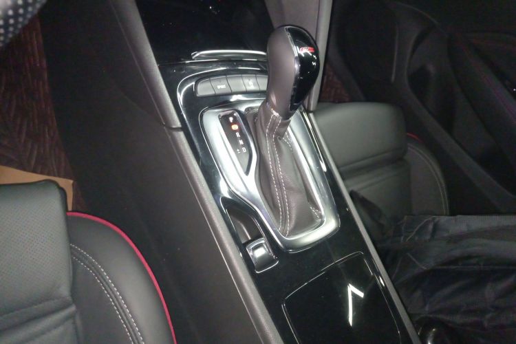 别克 君威 2019款 GS 28T 精英型 国VI局部细节18