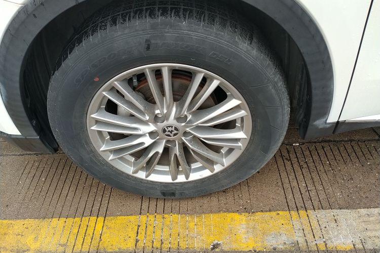 启辰星 2021款 260T 自动48V轻混增压 星享事成版车身外观6001