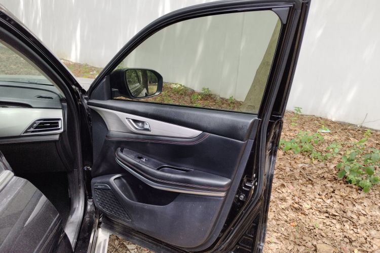 长安CS75 2020款 280T 自动智惠型 国VI中控内饰42