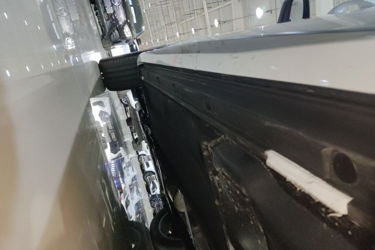 奥迪Q3 2024款 40 TFSI 时尚动感型机舱底盘30