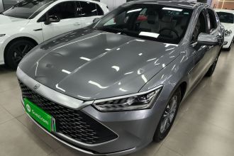 比亚迪 秦PLUS 2024款 荣耀版 DM-i 55KM领先型