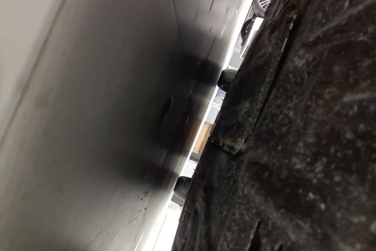 红旗H5 2020款 1.8T 自动智联旗韵版局部细节9008