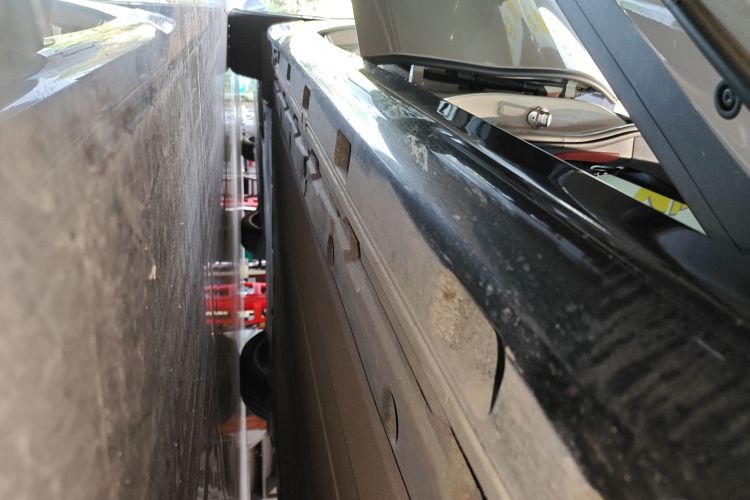 小米汽车 小米SU7 2024款 后驱标准创始版局部细节9001