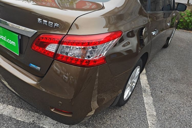 日产 轩逸 2014款 1.6XV CVT尊享版车身外观9